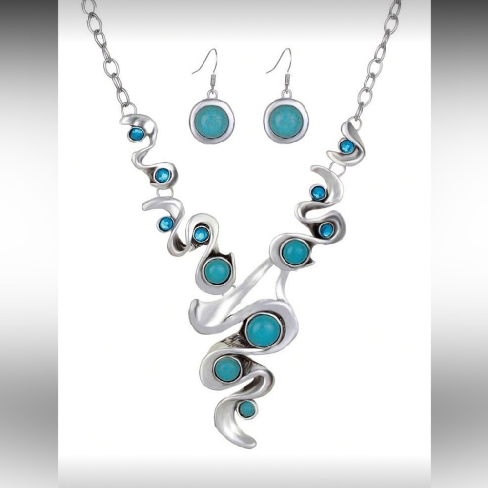 Petite Bohemian Jewelry Set - Silver and Turquoise Necklace and Earring Set - Picture 2 of 6